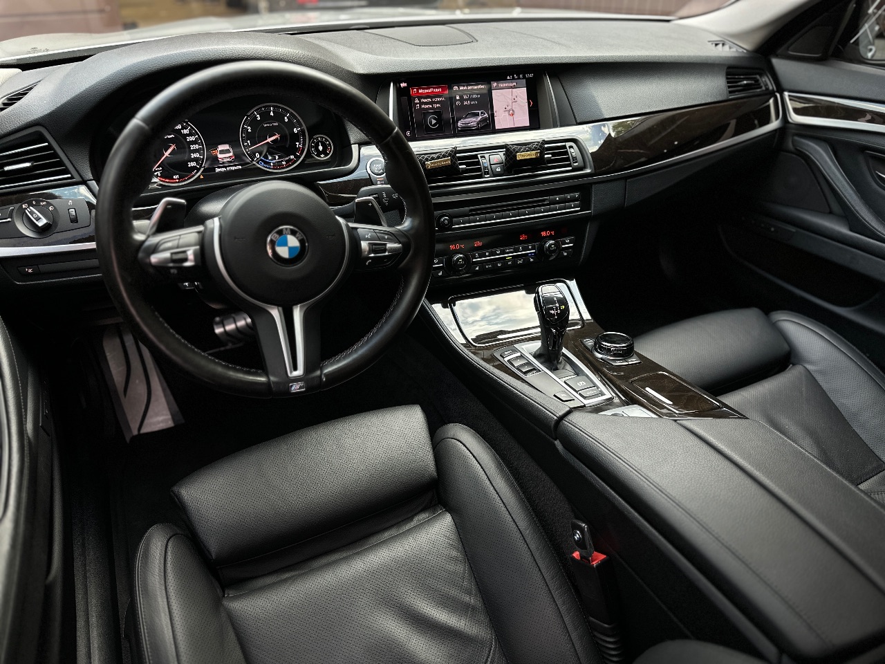 BMW 5 серії - фото 27