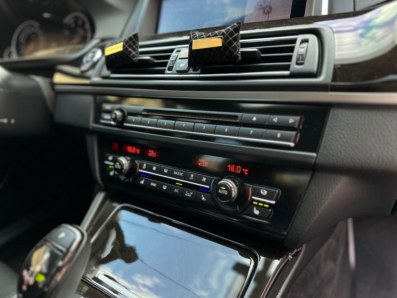 BMW 5 серії - фото 33