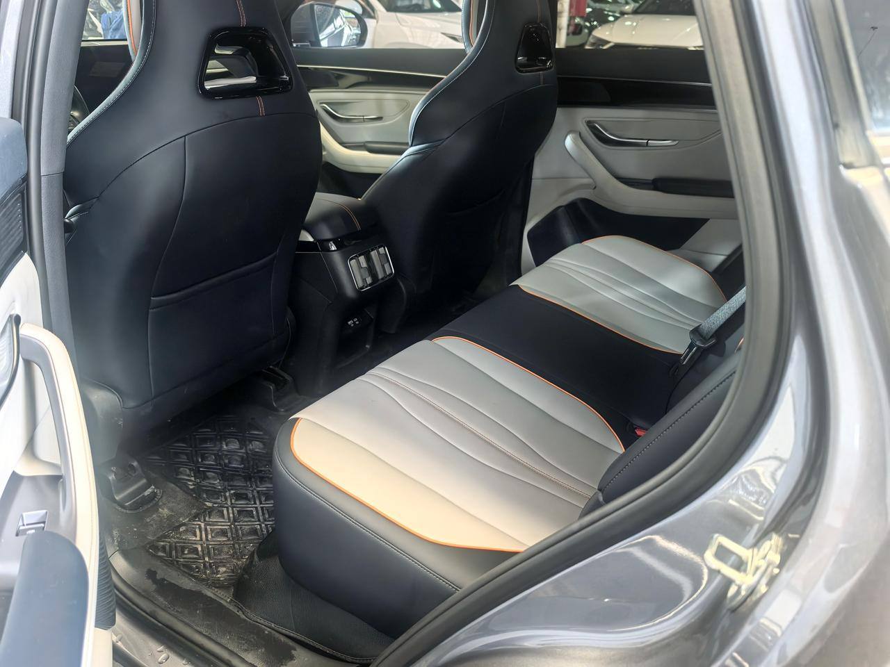 BYD Song Plus - фото 5