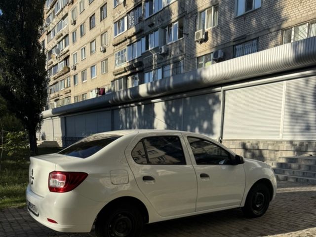 Renault Logan - зображення 4