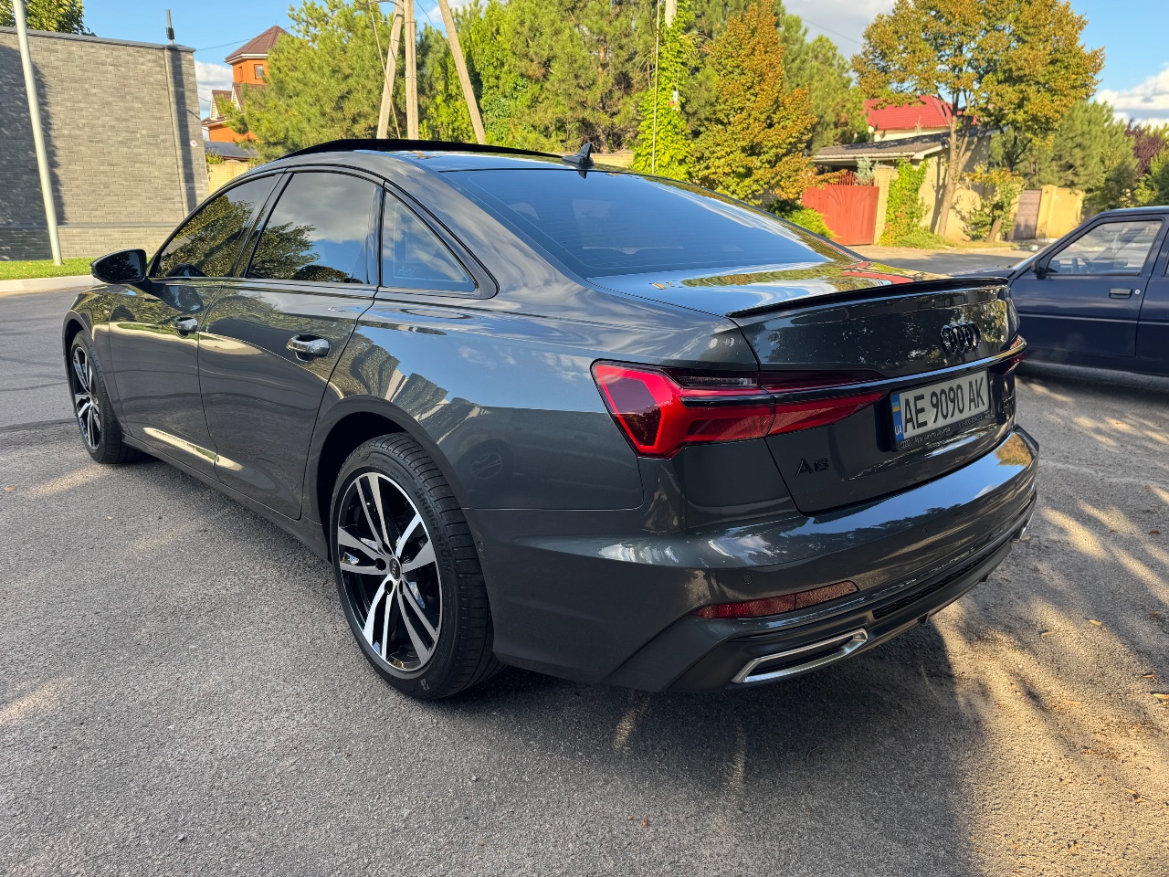 Audi A6 - фото 13