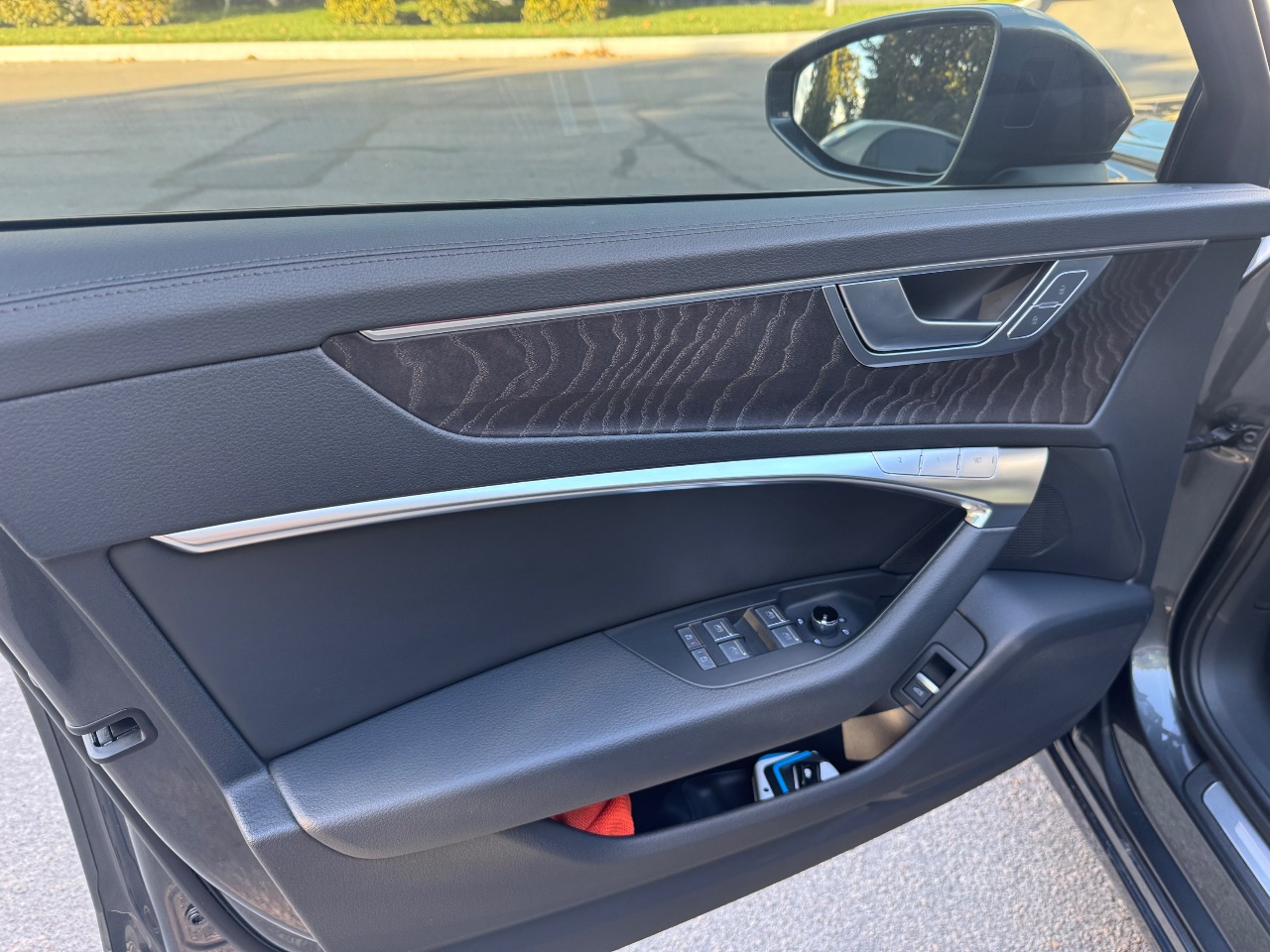 Audi A6 - фото 15