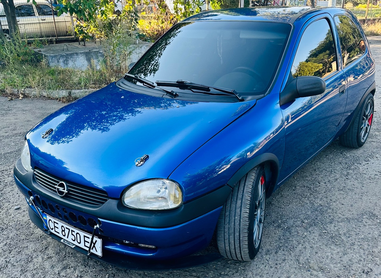Opel Corsa - фото 3