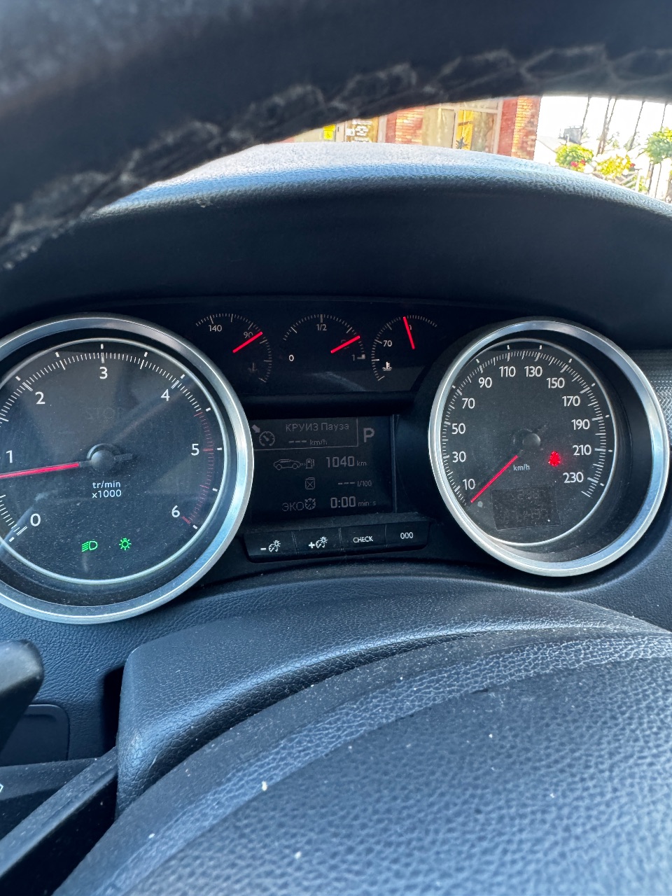 Peugeot 508 - фото 12