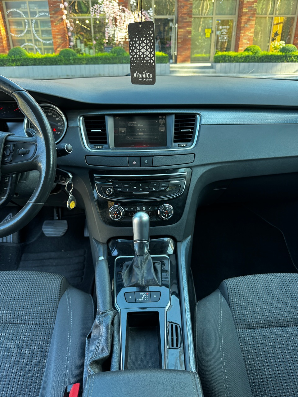 Peugeot 508 - фото 8