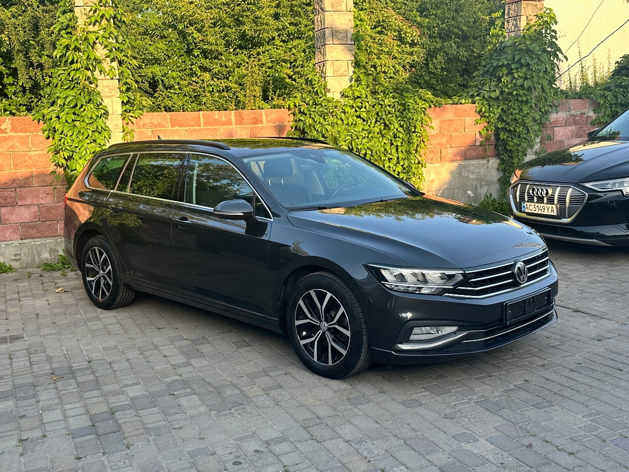 Volkswagen Passat - фото 3