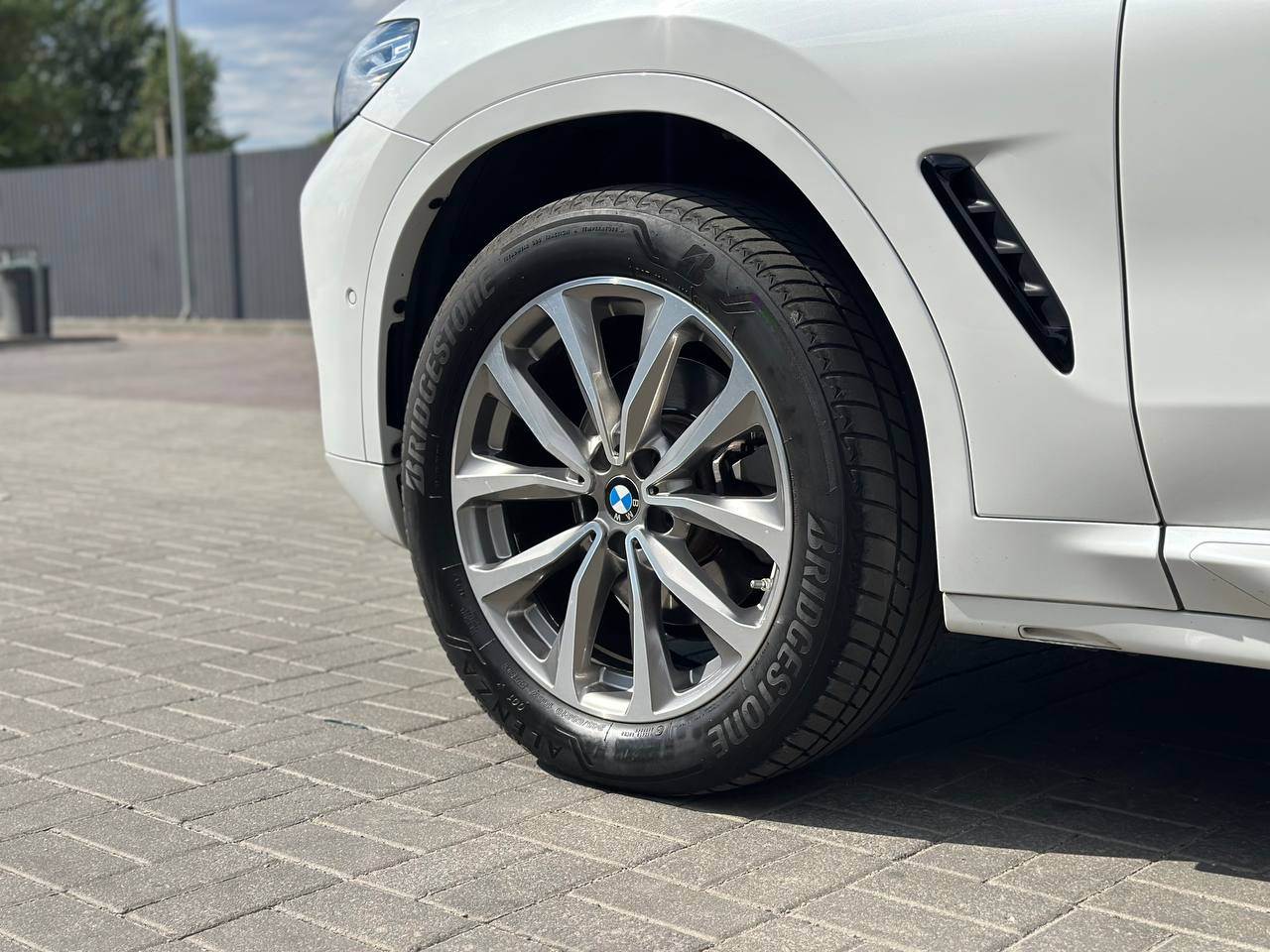 BMW X3 - фото 12