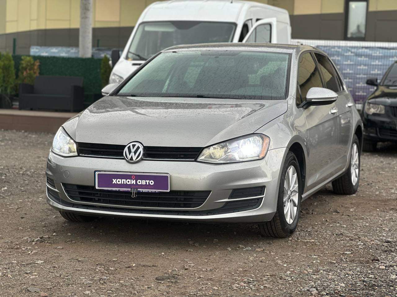 Volkswagen Golf - фото 11
