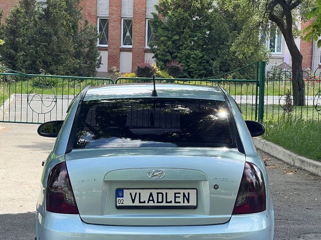 Hyundai Accent - зображення 2