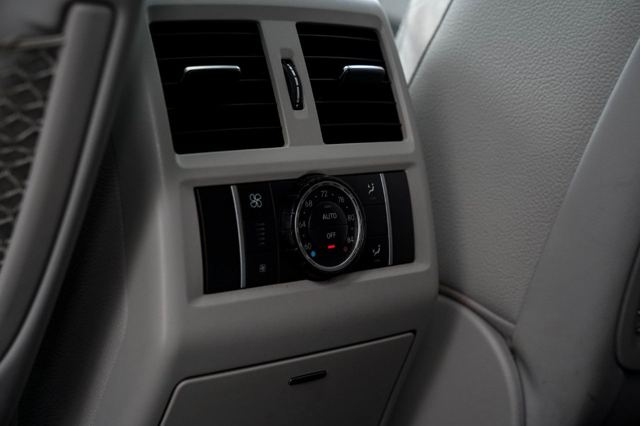 Mercedes-Benz GL-Класс - фото 37