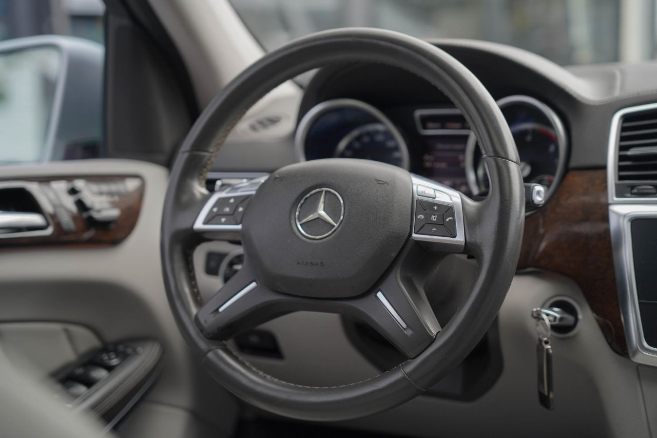 Mercedes-Benz GL-Класс - фото 22