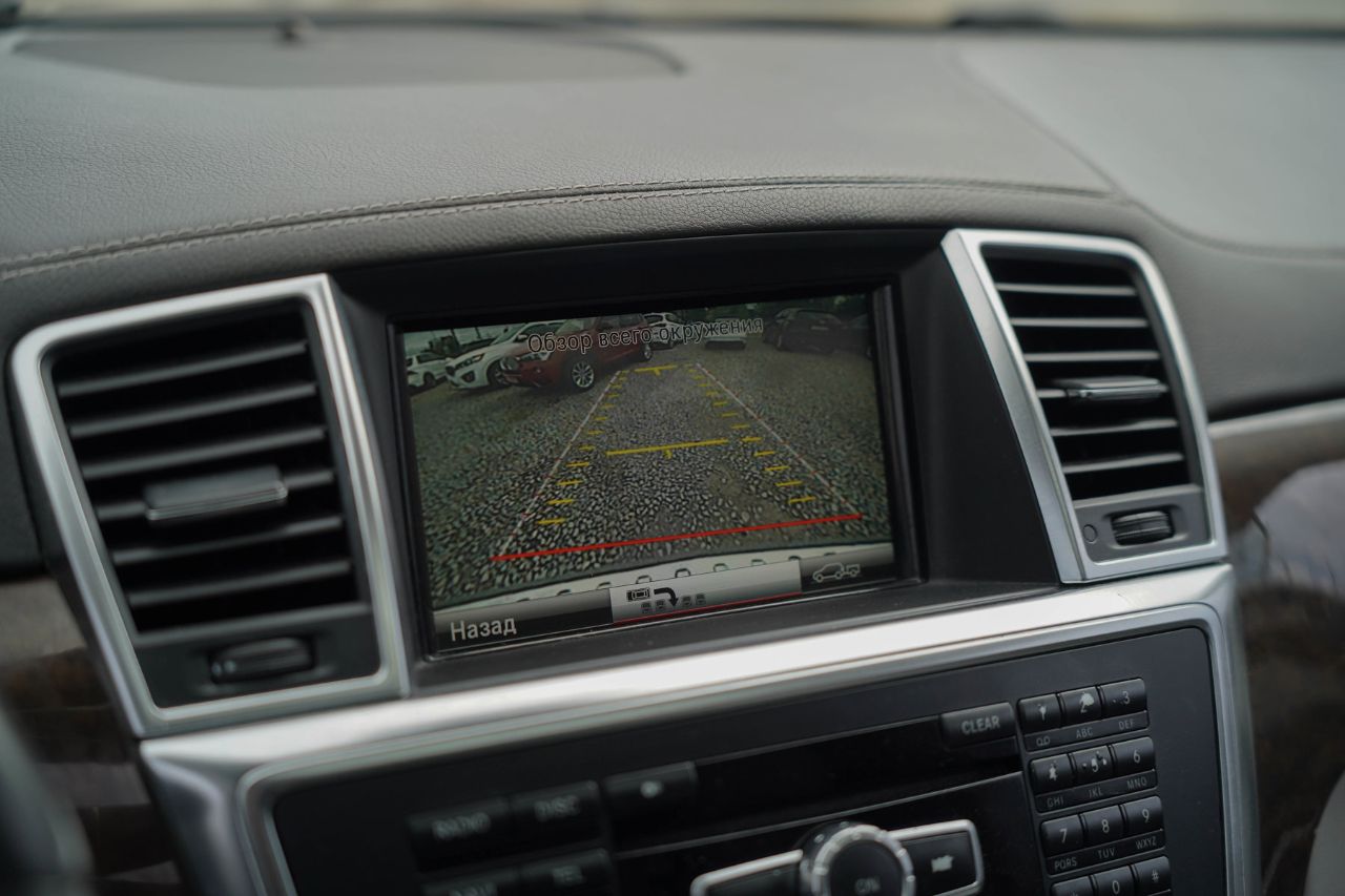 Mercedes-Benz GL-Класс - фото 25