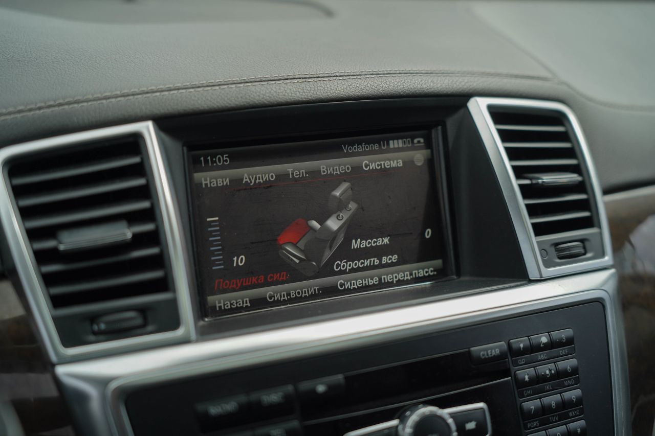 Mercedes-Benz GL-Класс - фото 27