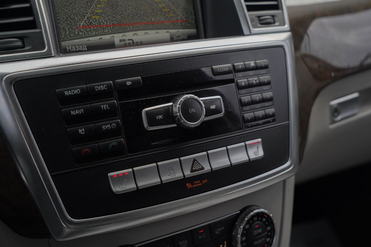 Mercedes-Benz GL-Класс - фото 29