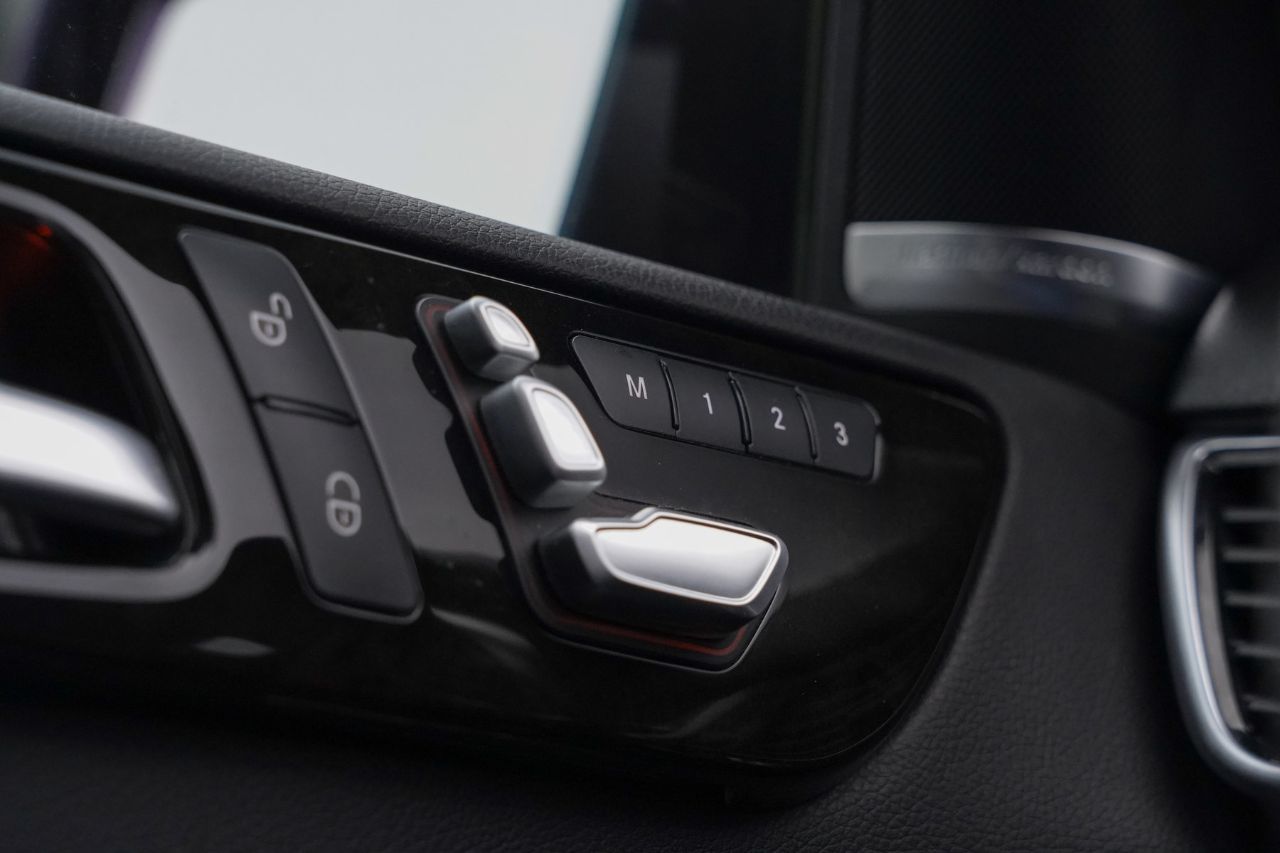 Mercedes-Benz GLE - фото 18