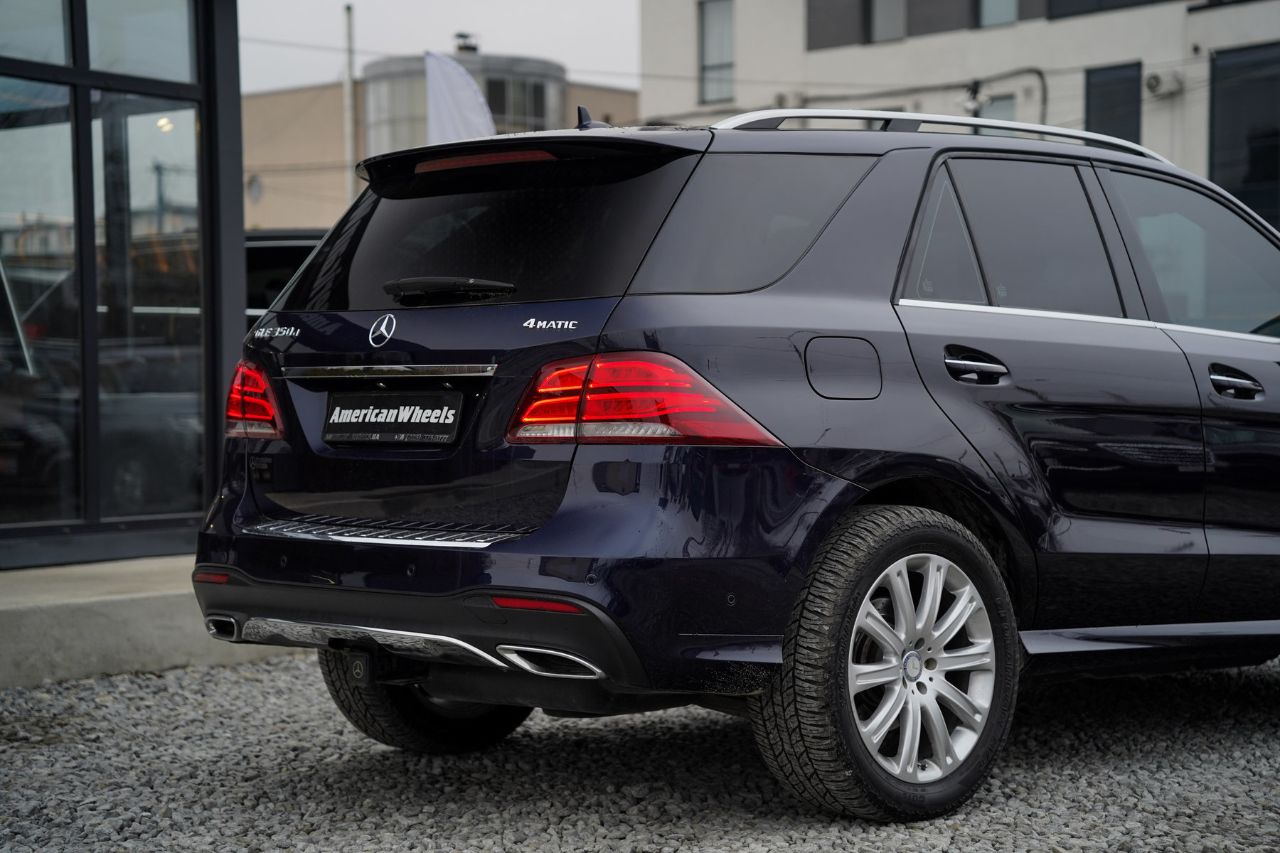 Mercedes-Benz GLE - фото 7