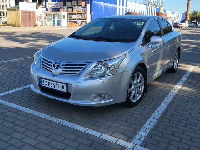 Toyota Avensis - зображення 2
