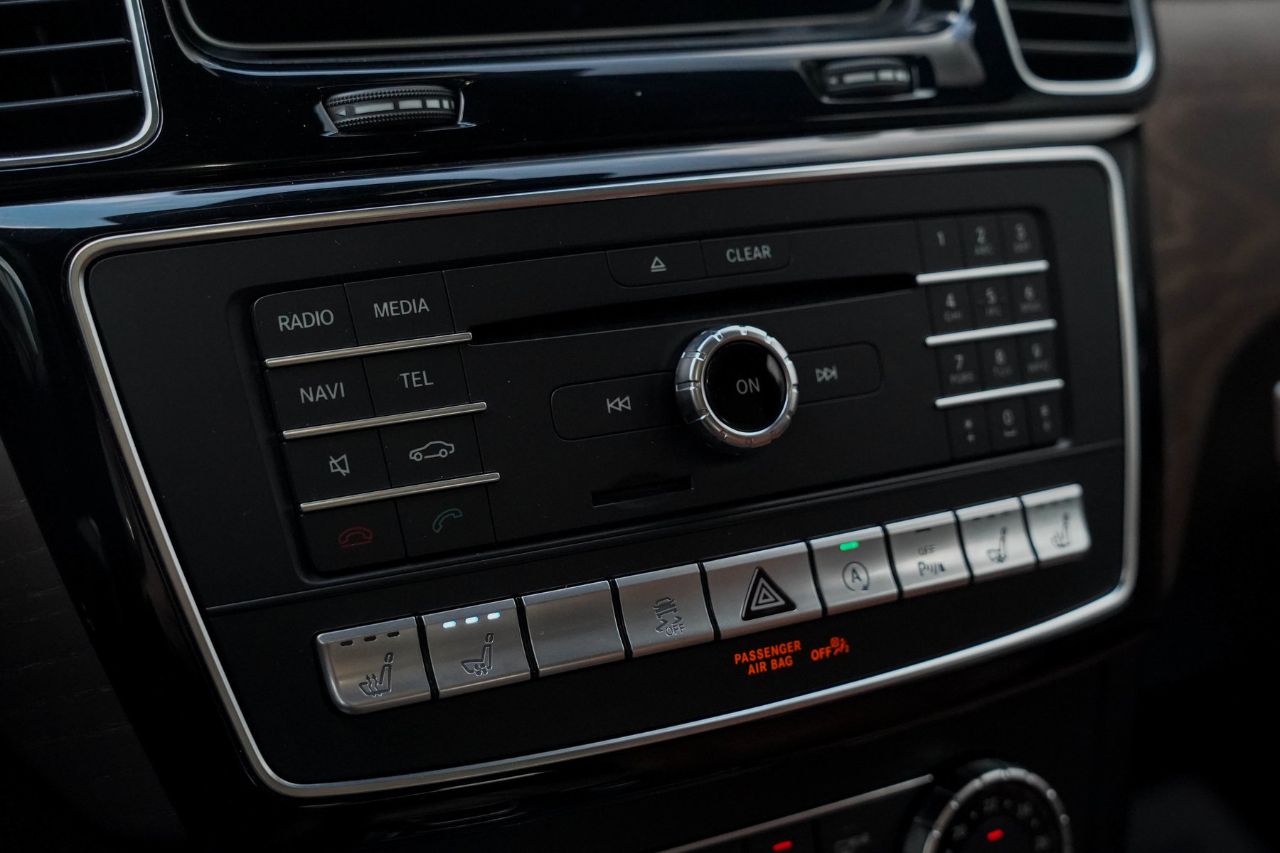 Mercedes-Benz GLE - фото 31