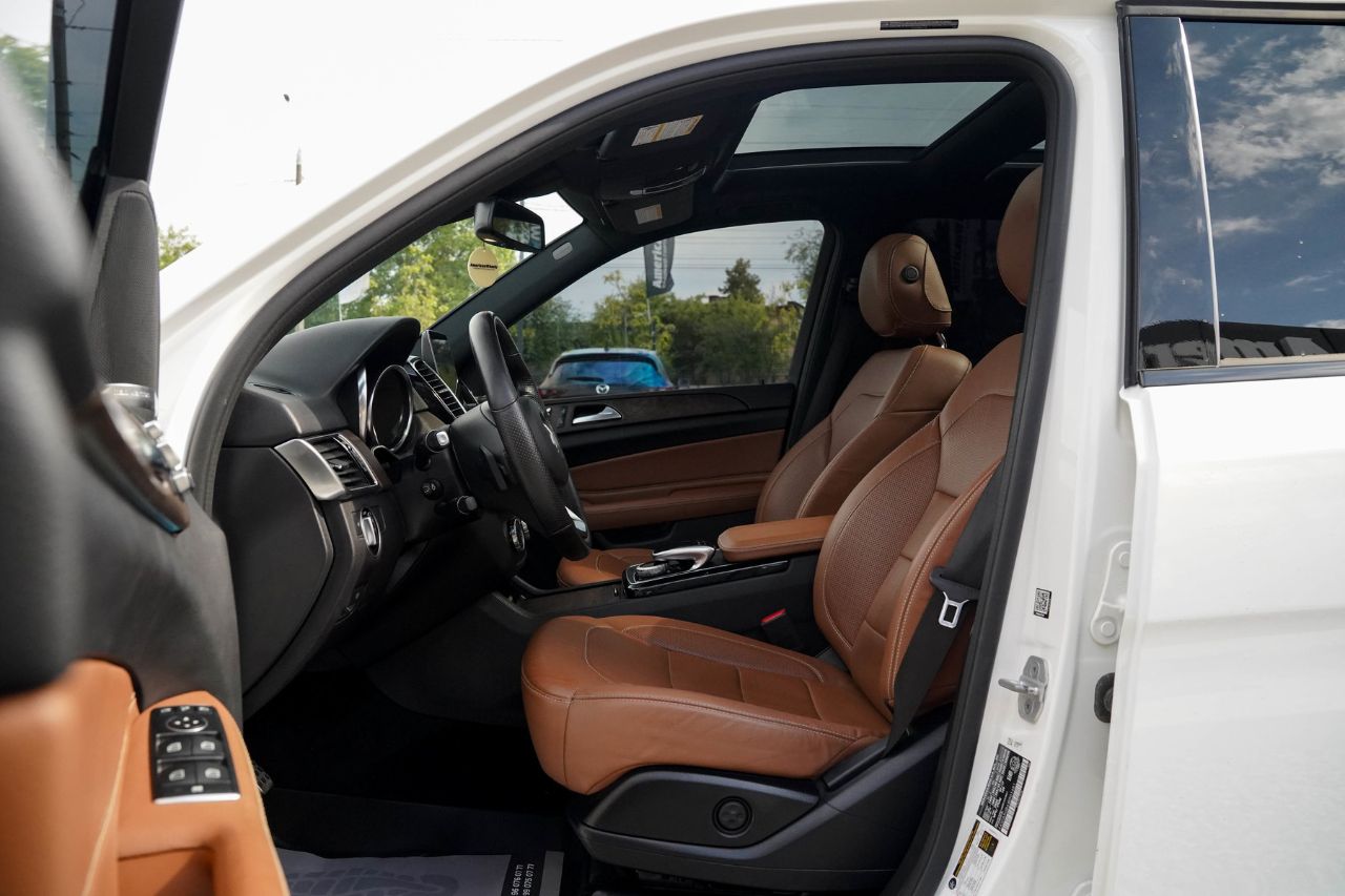 Mercedes-Benz GLE - фото 19