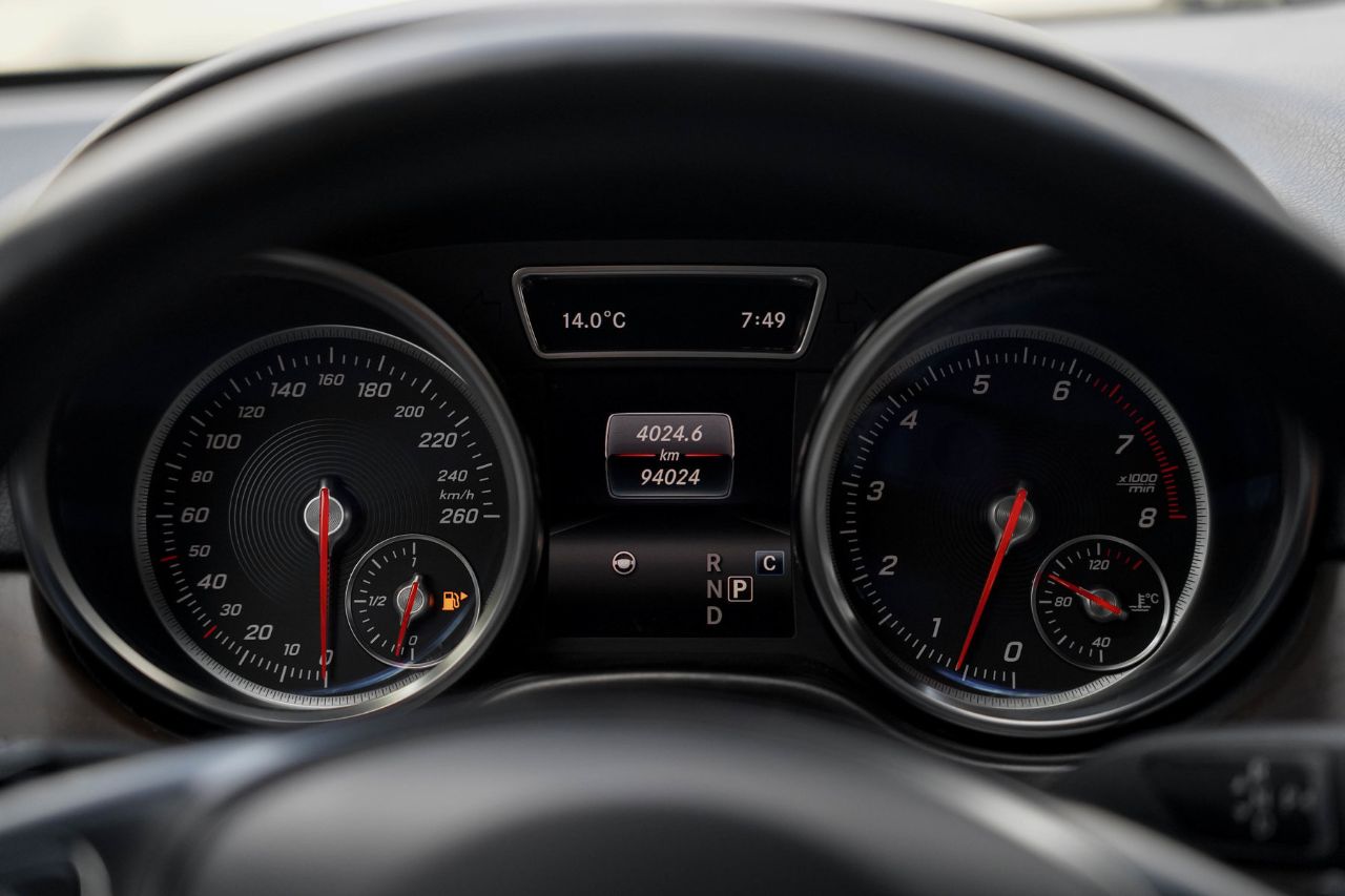 Mercedes-Benz GLE - фото 29