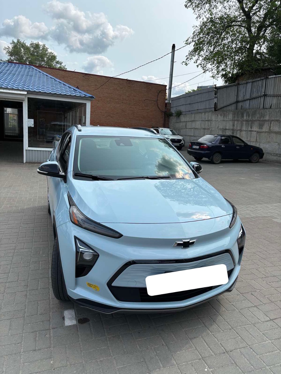 Chevrolet Bolt EUV - фото 2