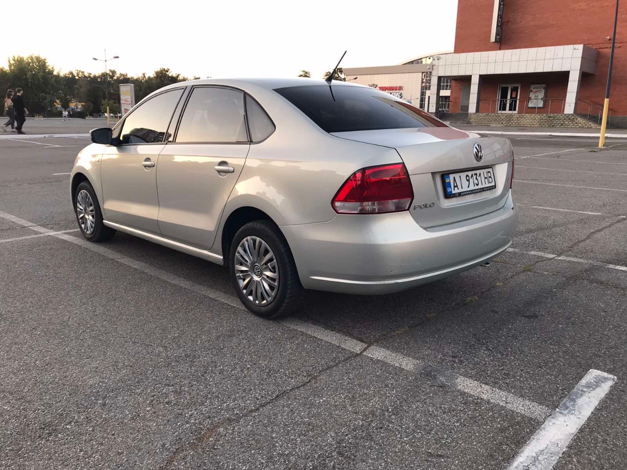 Volkswagen Polo - фото 3