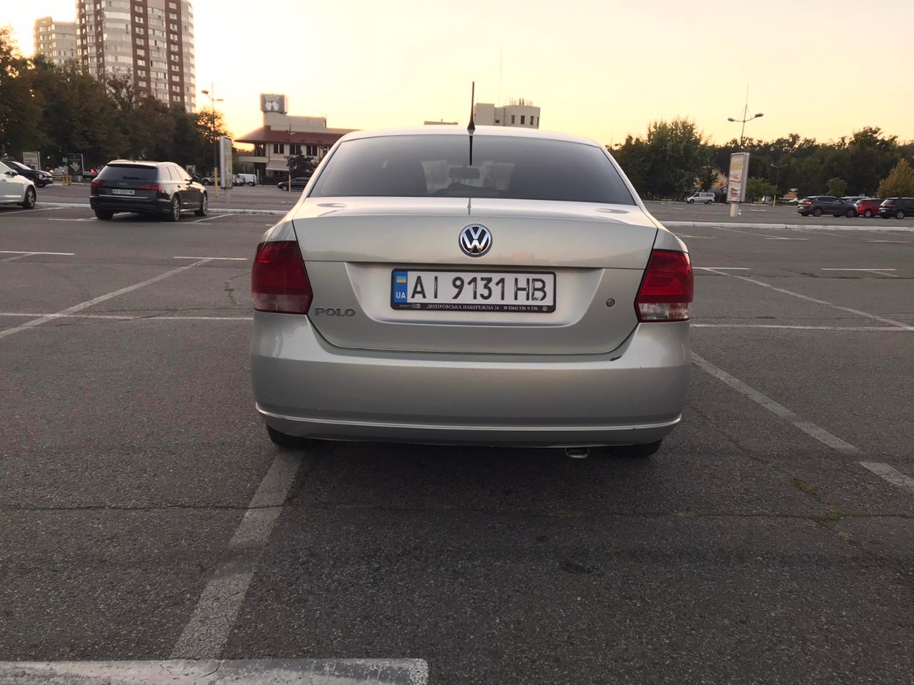 Volkswagen Polo - фото 7