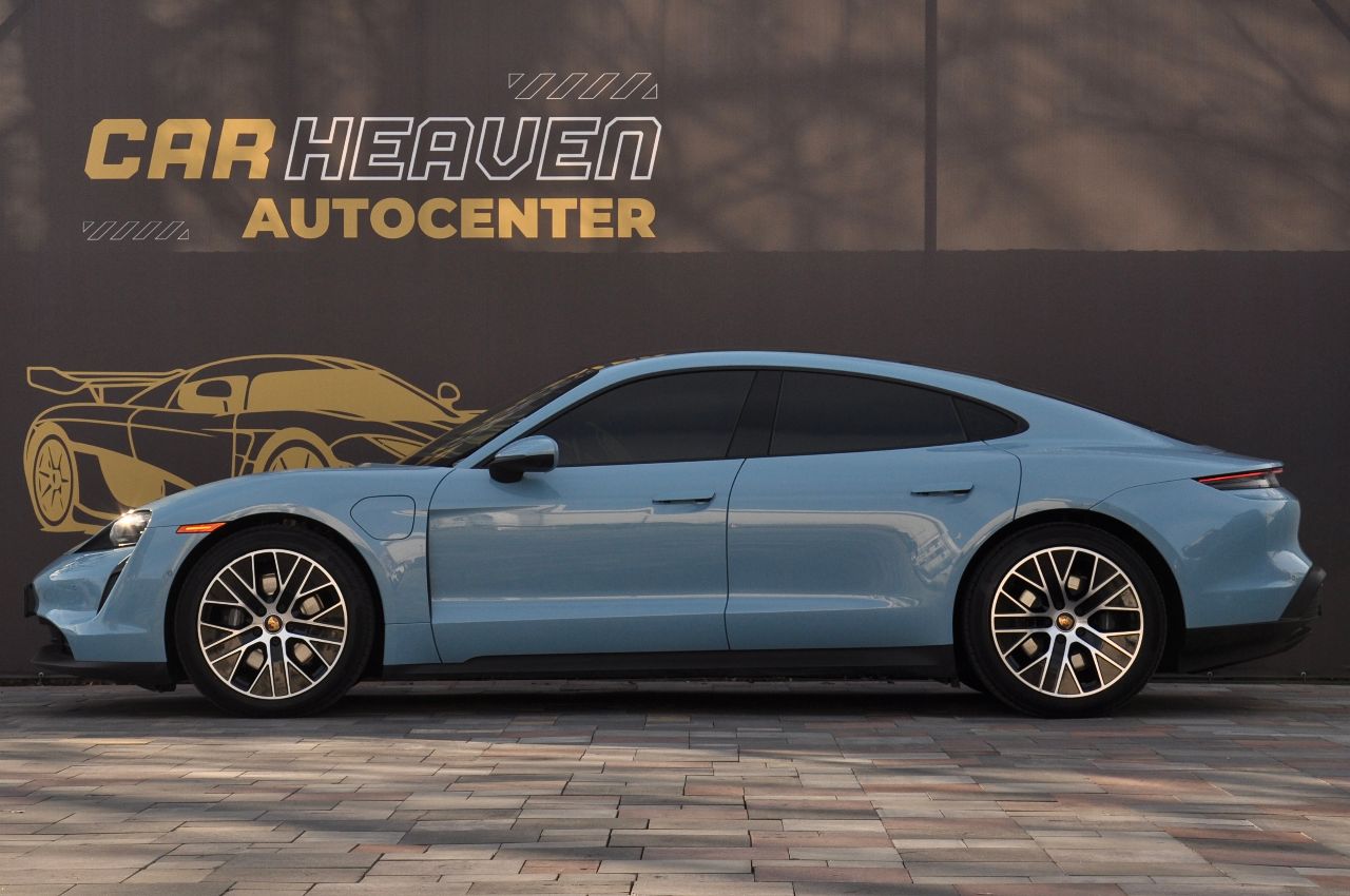 Porsche Taycan - фото 6