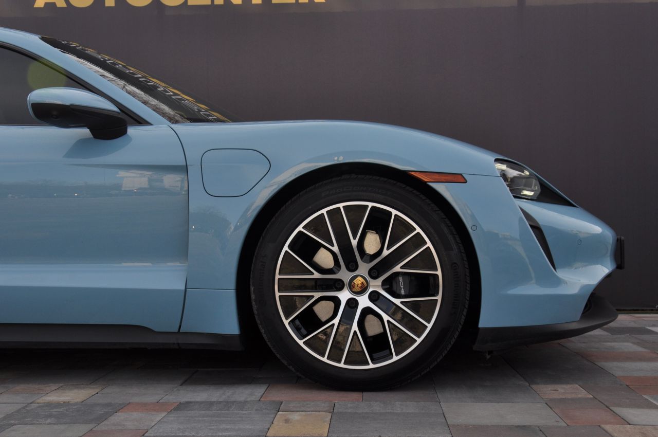 Porsche Taycan - фото 10