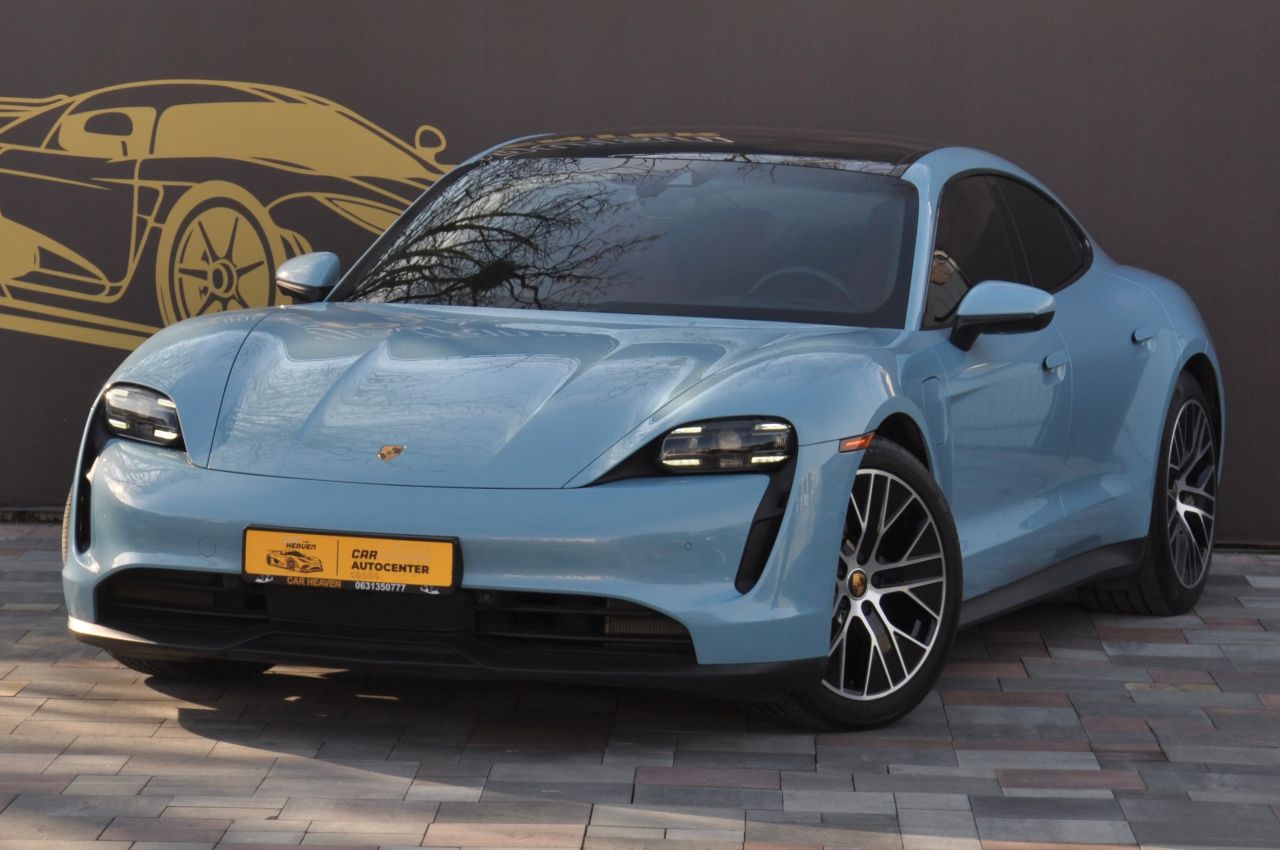 Porsche Taycan - фото 1