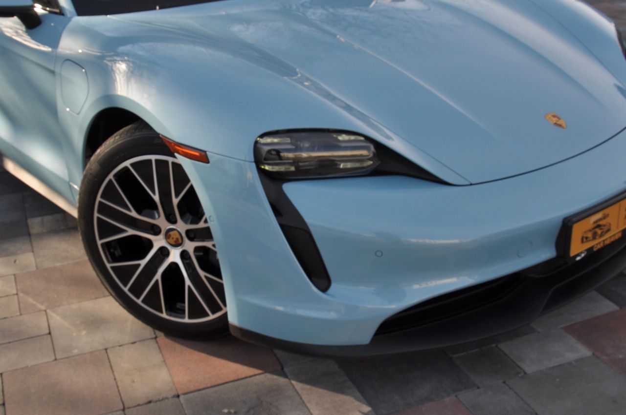 Porsche Taycan - фото 4