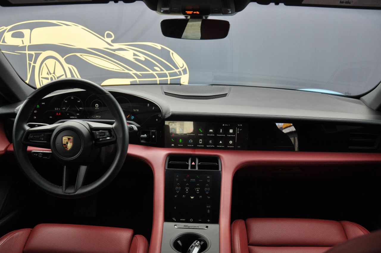 Porsche Taycan - фото 31