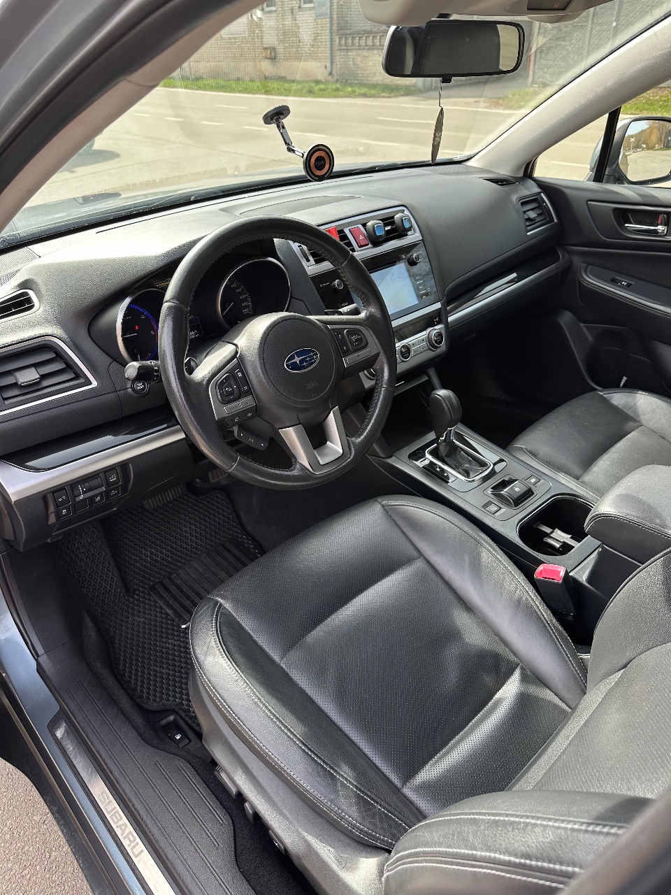 Subaru Outback - фото 25