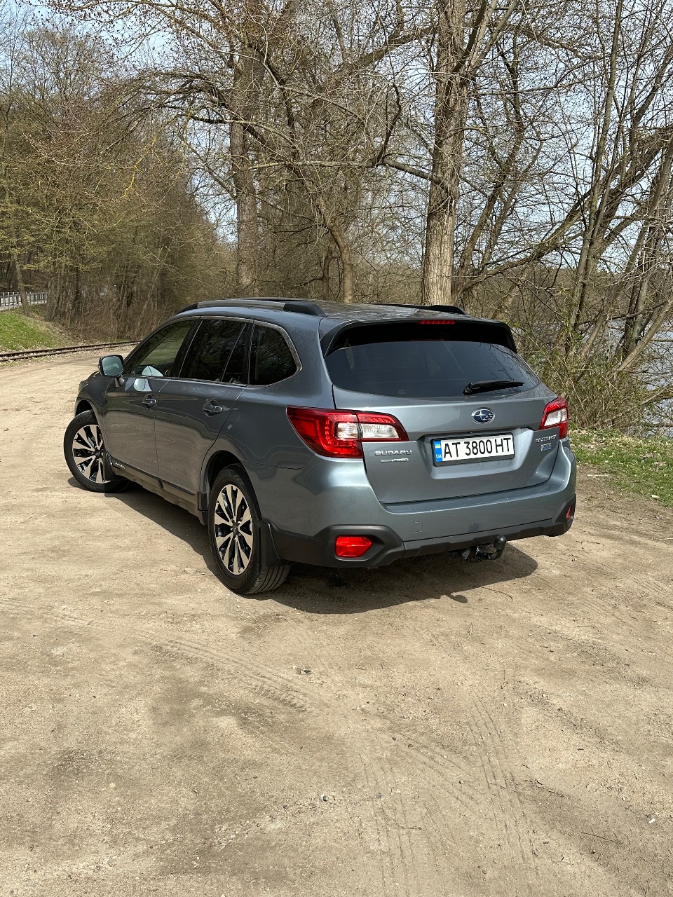 Subaru Outback - фото 3
