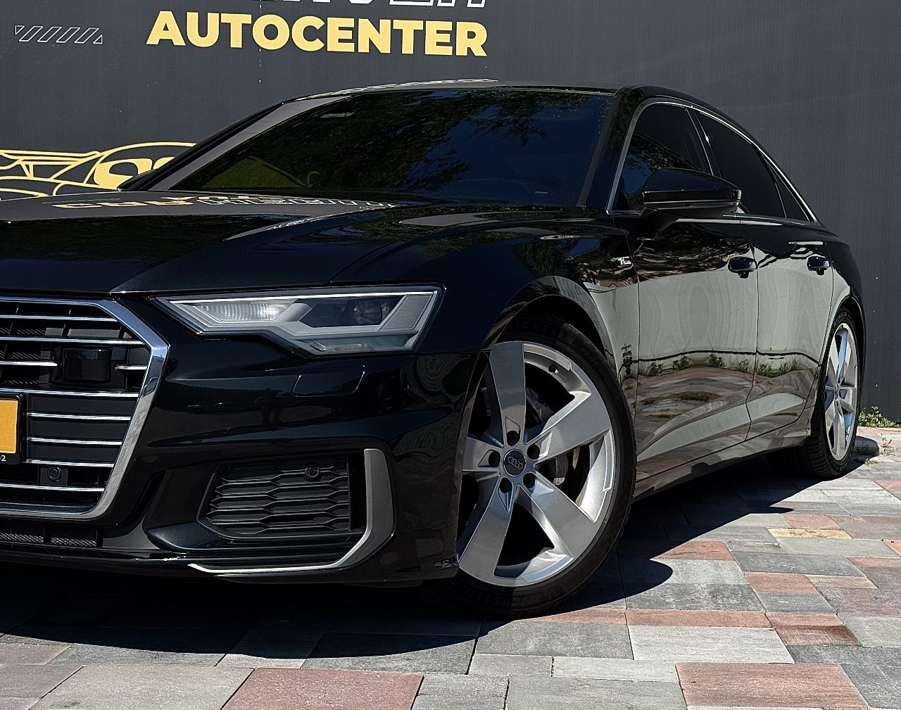 Audi A6 - фото 4