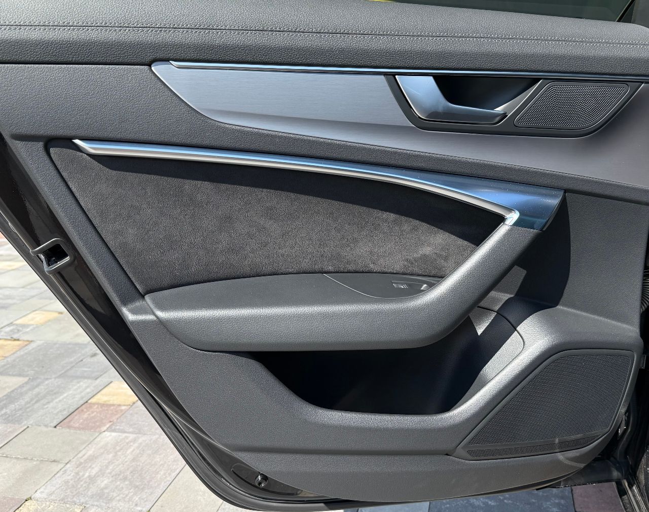 Audi A6 - фото 18