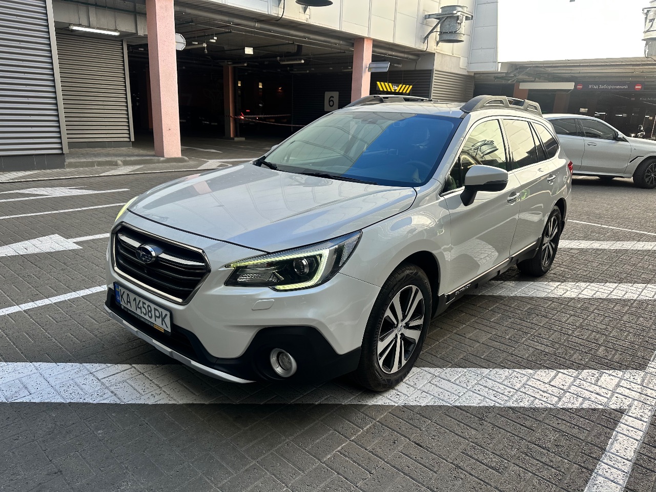 Subaru Outback - фото 3