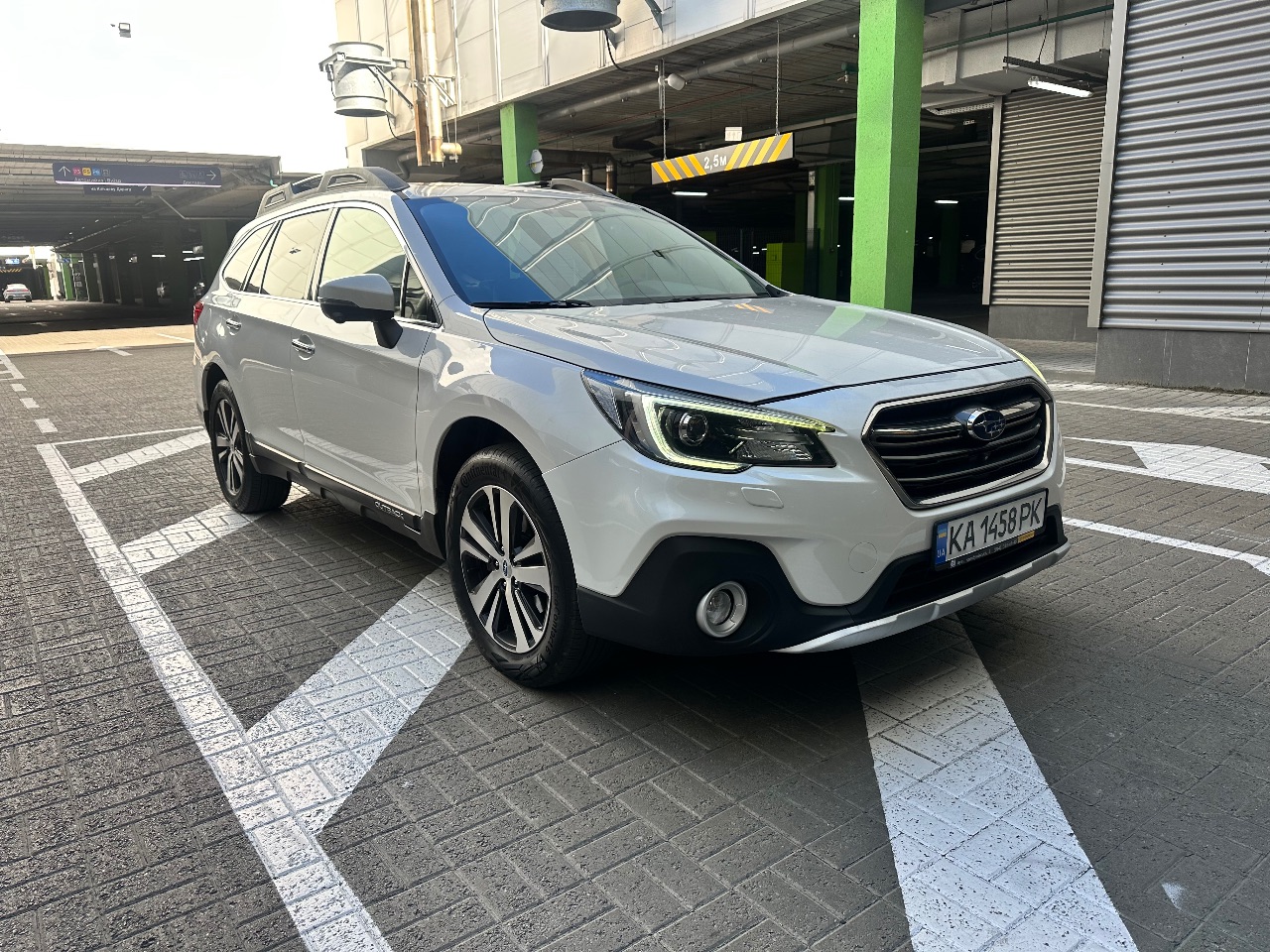 Subaru Outback - фото 5