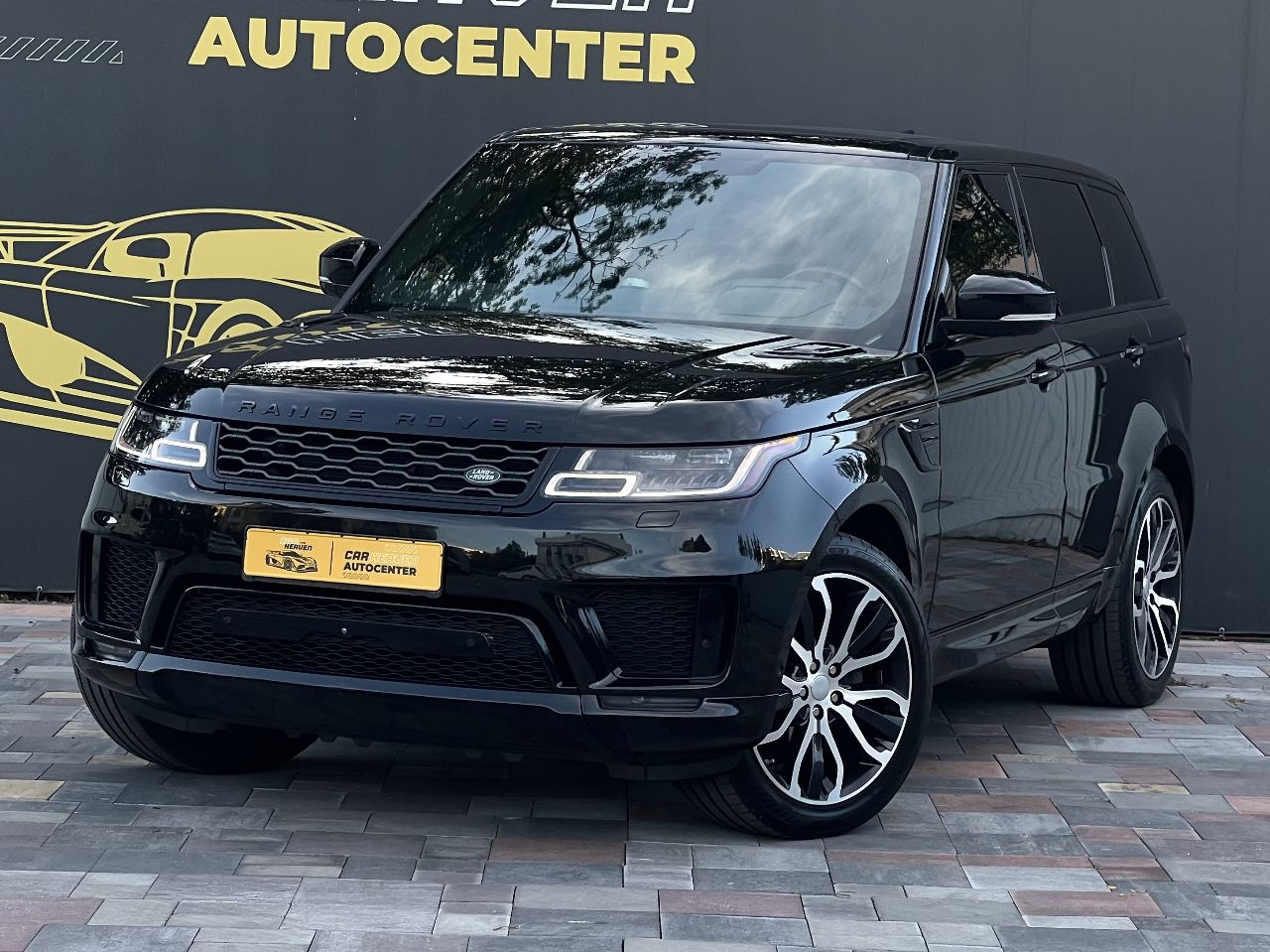 Land Rover Range Rover Sport - фото 1