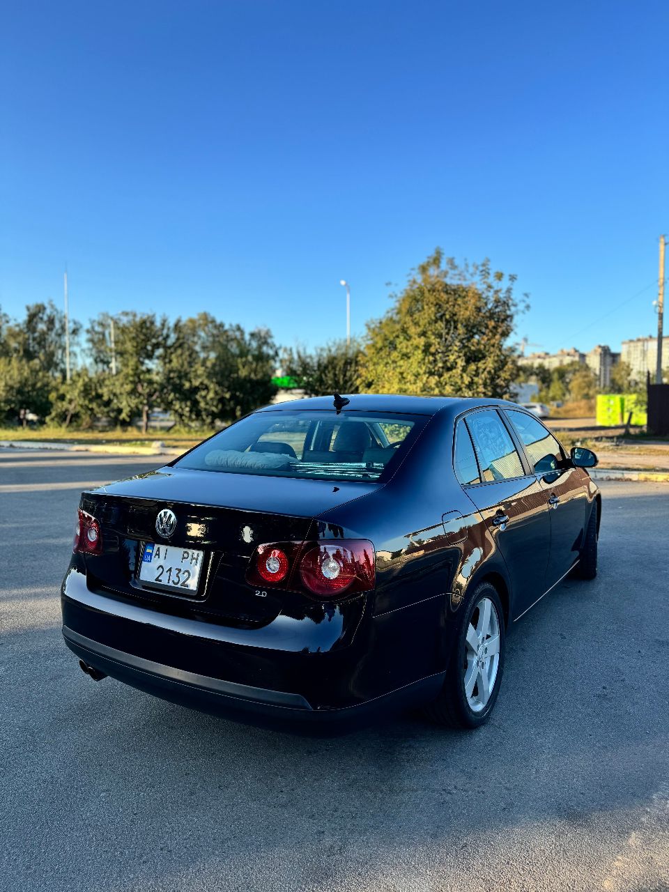 Volkswagen Jetta - фото 6