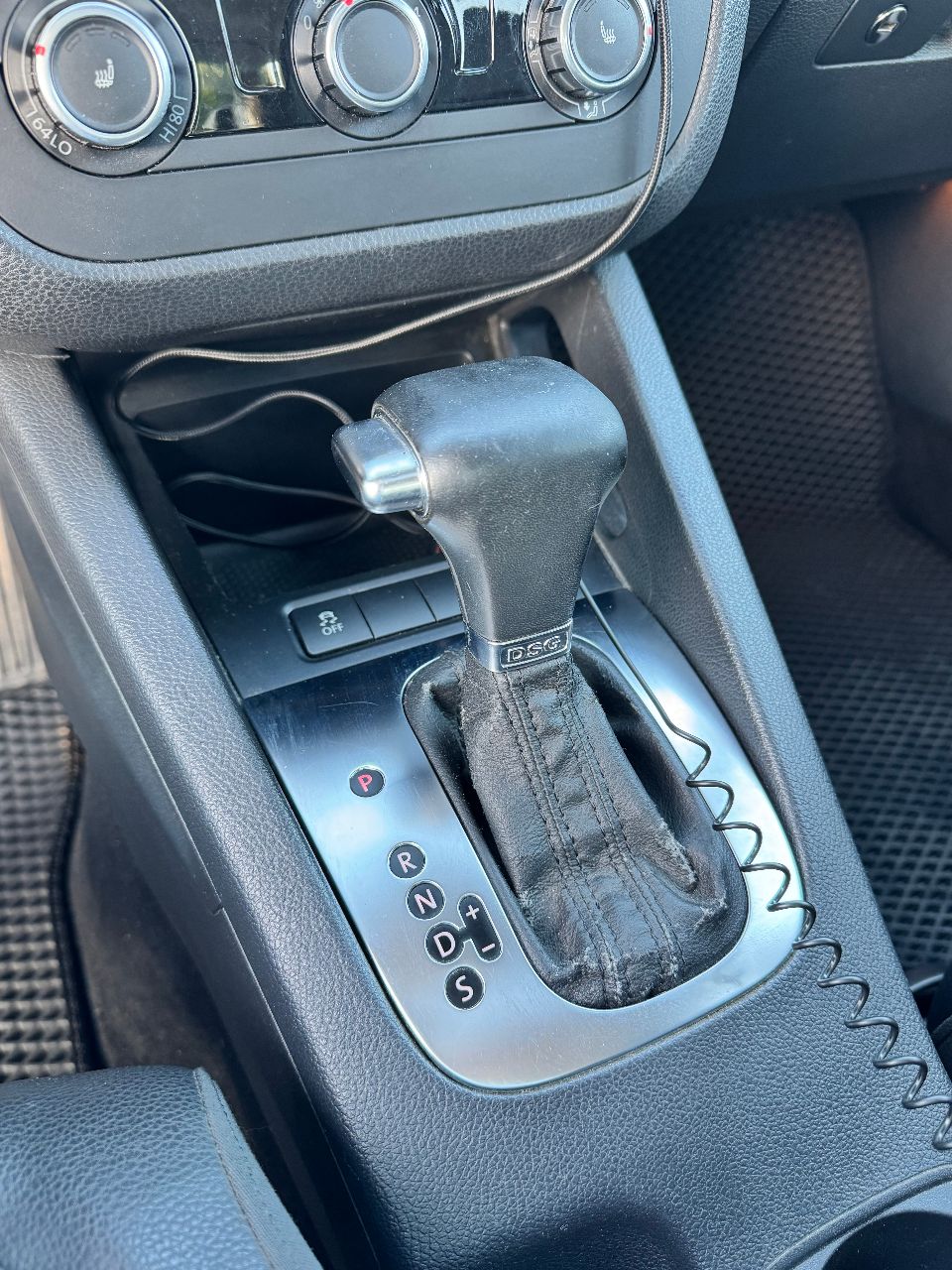 Volkswagen Jetta - фото 20