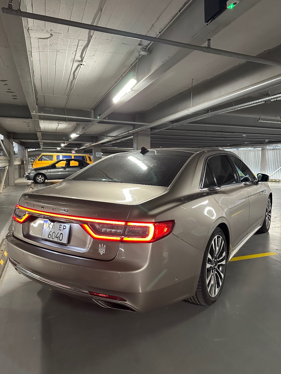 Lincoln Continental - фото 20