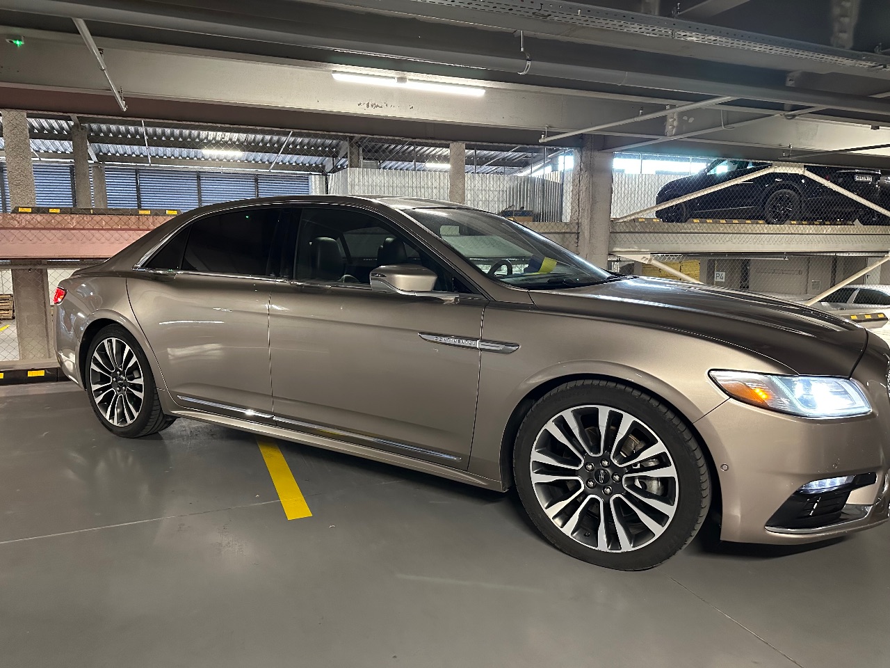 Lincoln Continental - фото 14