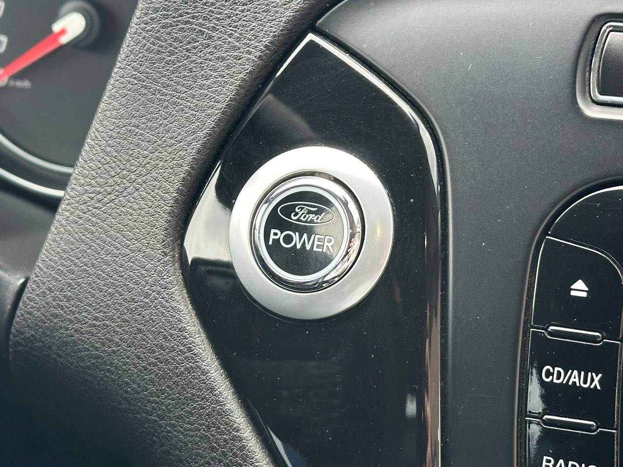 Ford Mondeo - фото 19