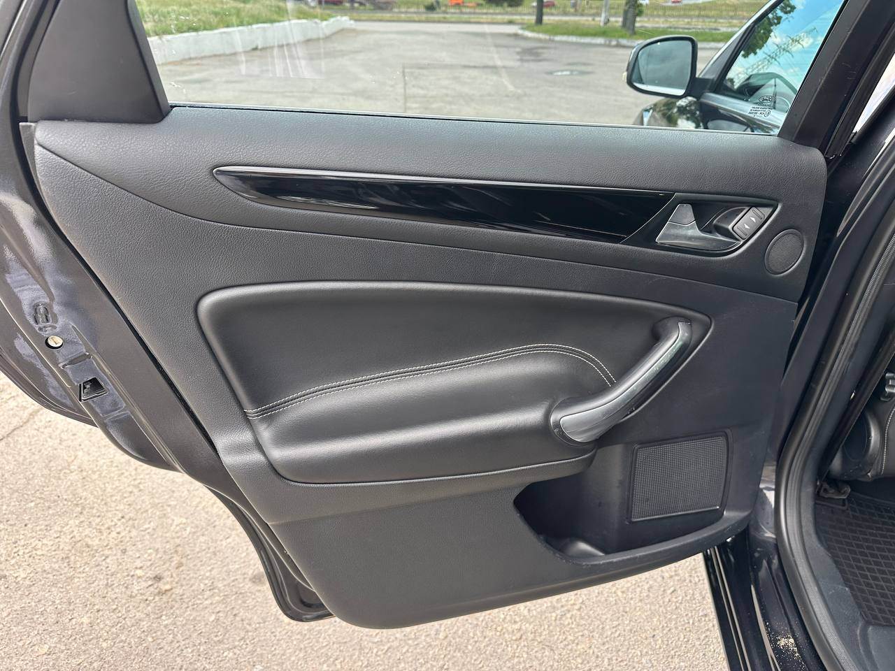 Ford Mondeo - фото 11