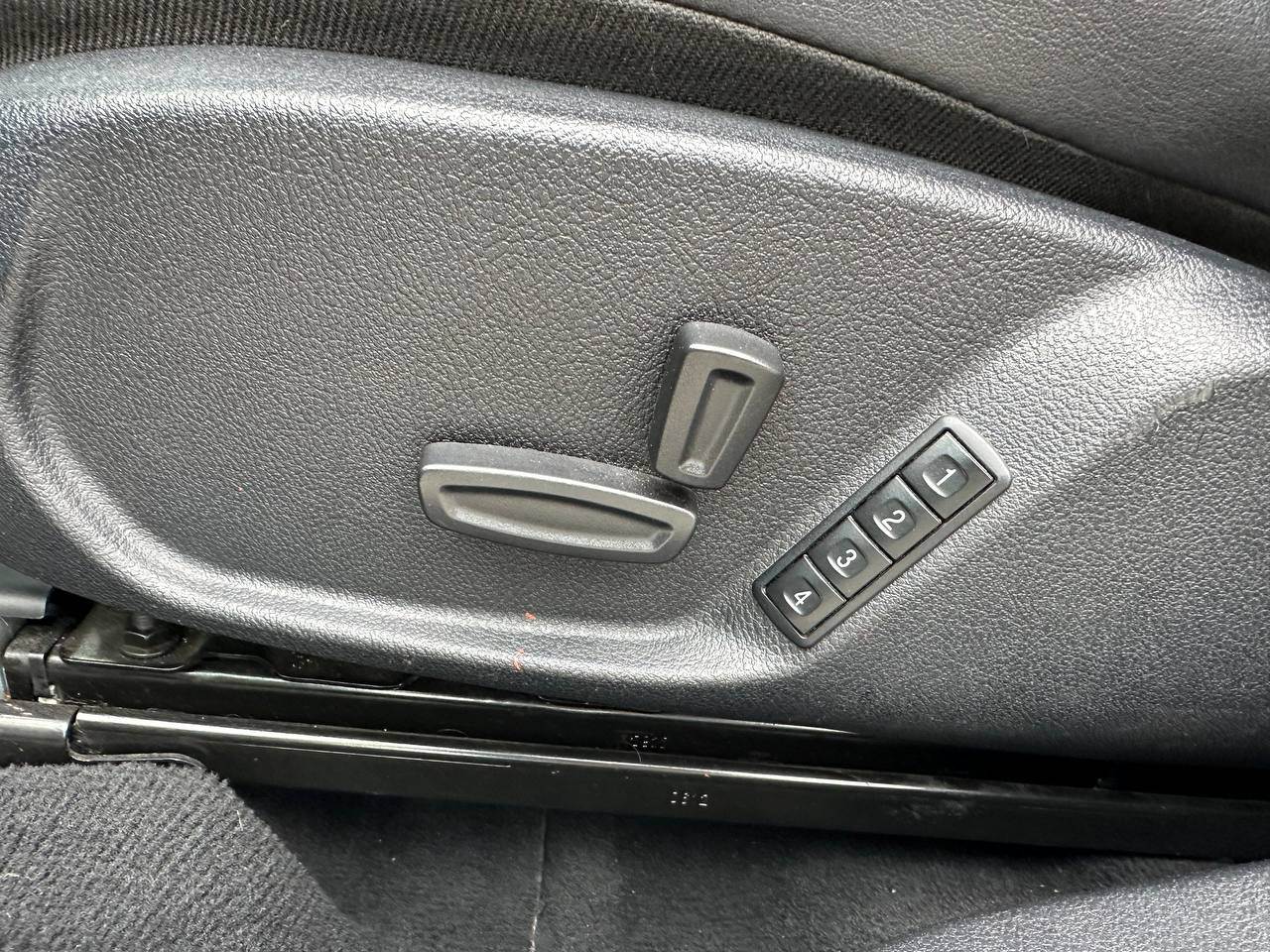 Ford Mondeo - фото 10