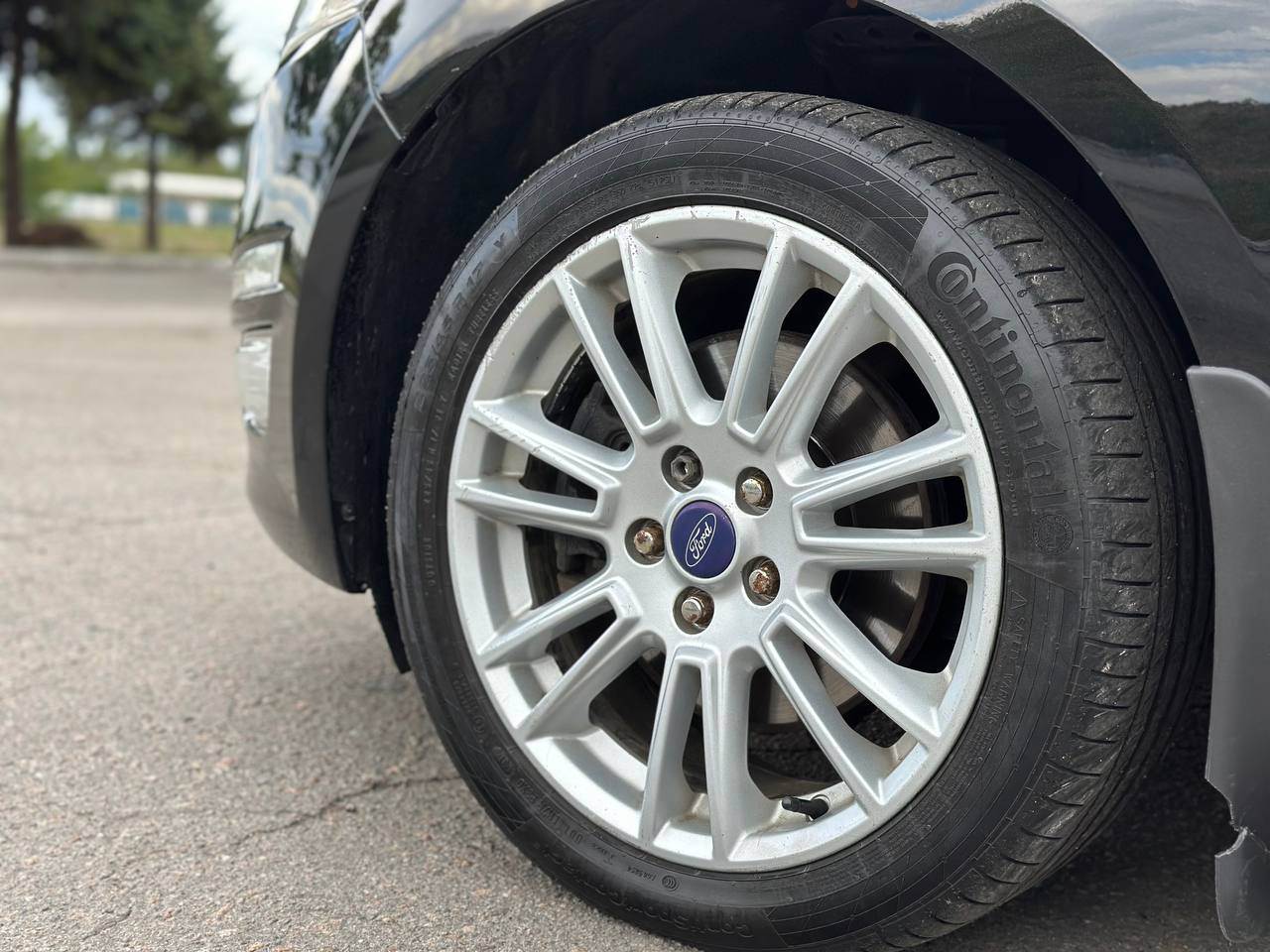 Ford Mondeo - фото 27