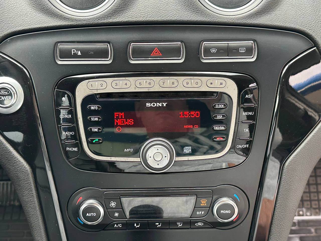 Ford Mondeo - фото 17