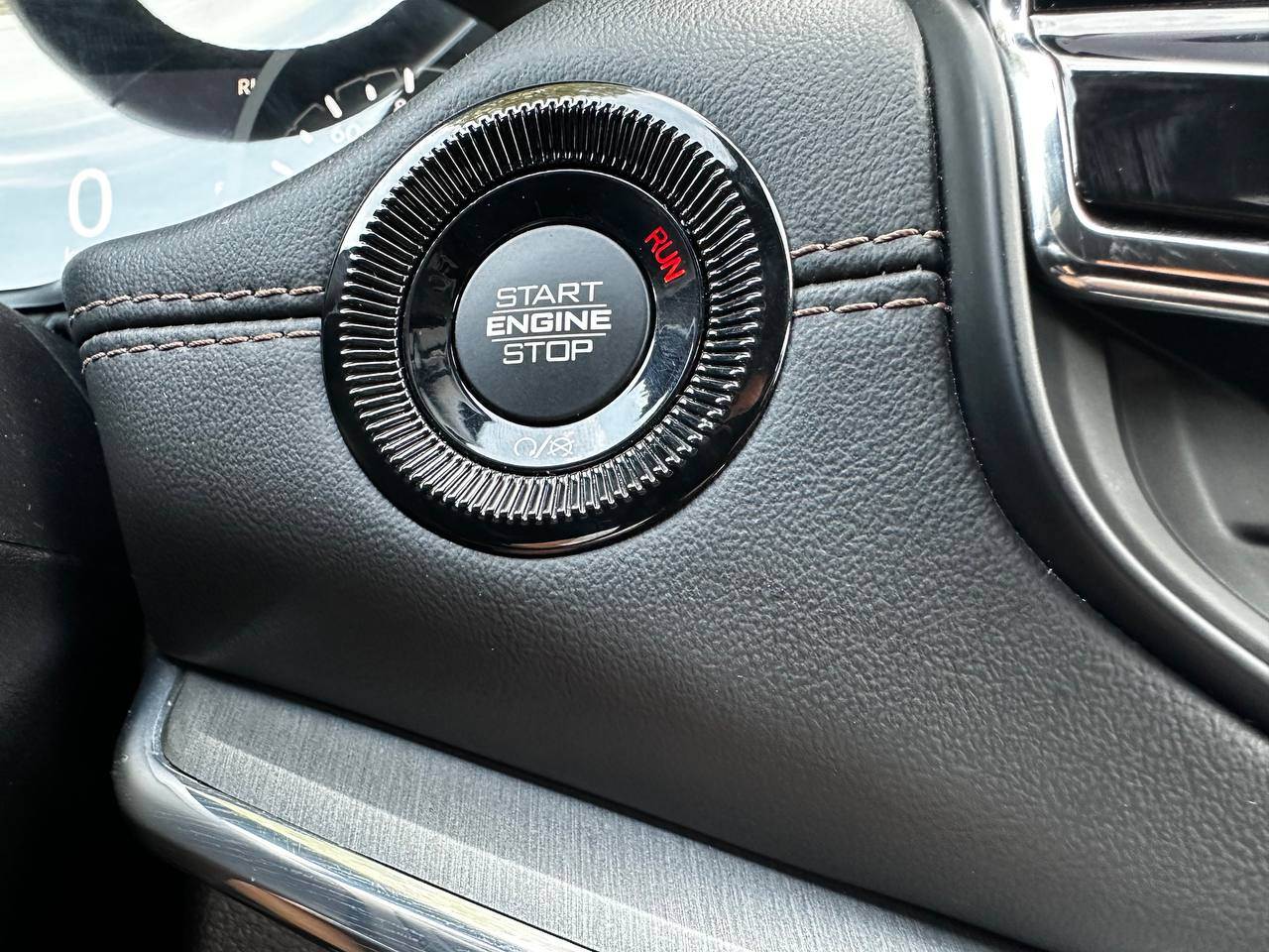 Jeep Compass - фото 26