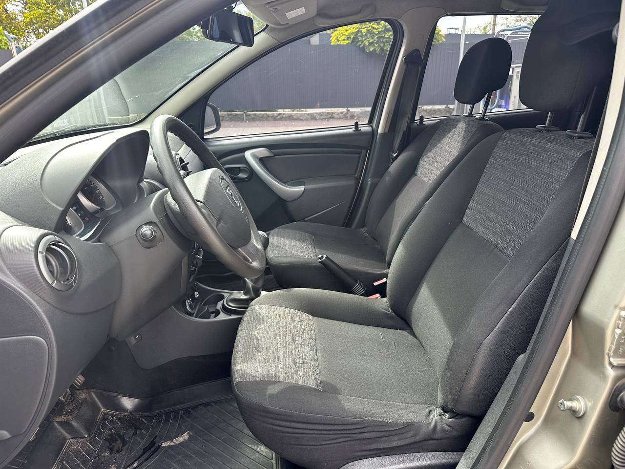 Dacia Duster - фото 11